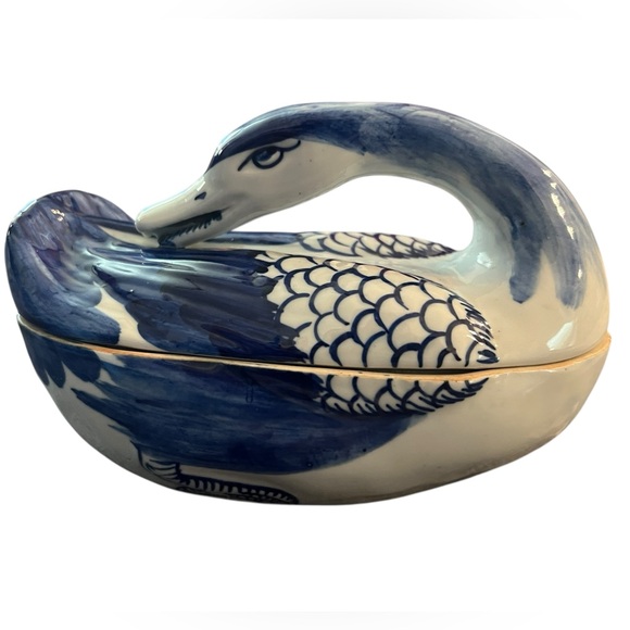 Vintage Blue & White Porcelain Swan Trinket Box | Cobalt Ceramic Covered Dish - Picture 2 of 7